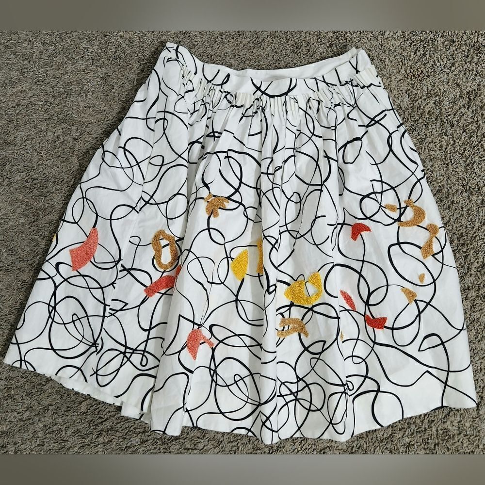 Anthropologie Maeve White Pleated Scribble Skirt - sz 4
